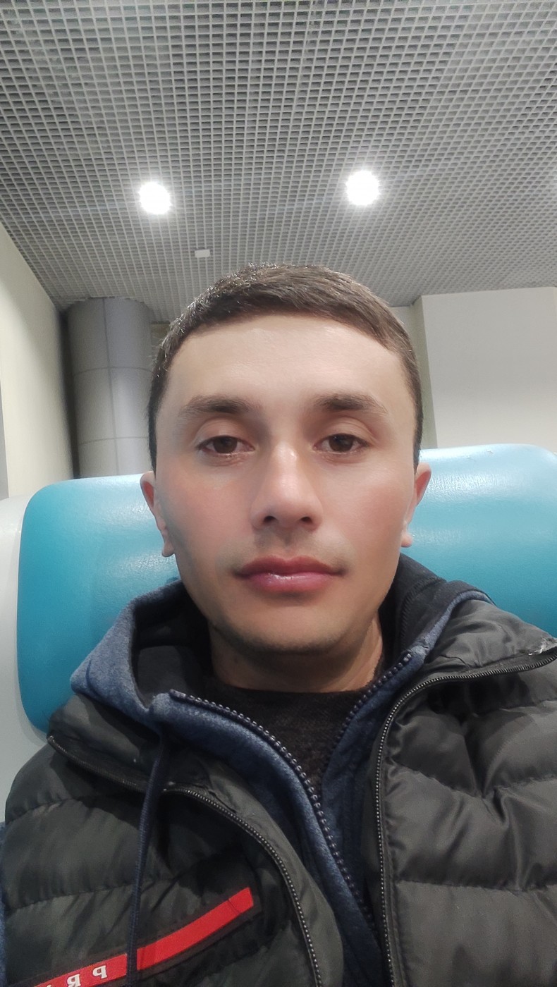 Знакомство. Фото. Нажмите, чтобы увеличить