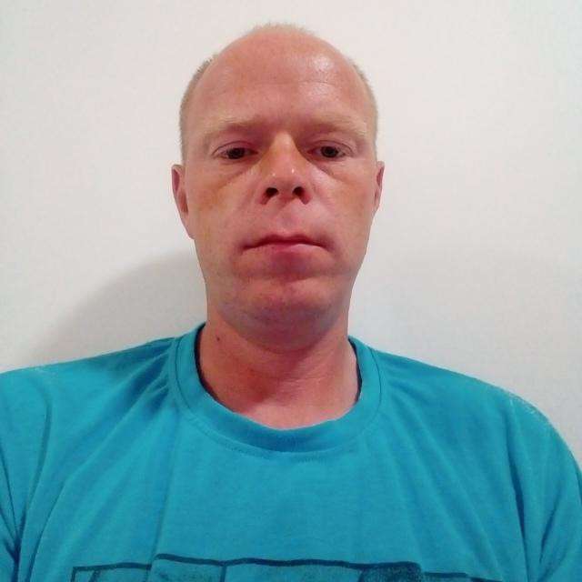 Знакомство. Фото. Нажмите, чтобы увеличить