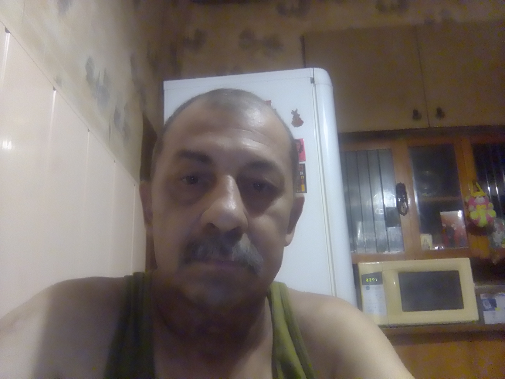 Знакомство. Фото. Нажмите, чтобы увеличить