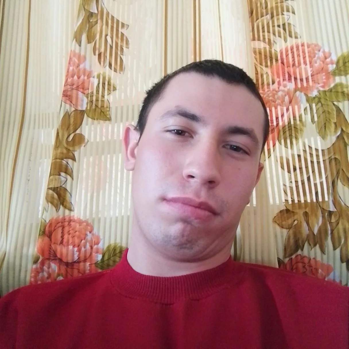 Фото девушка Виктор