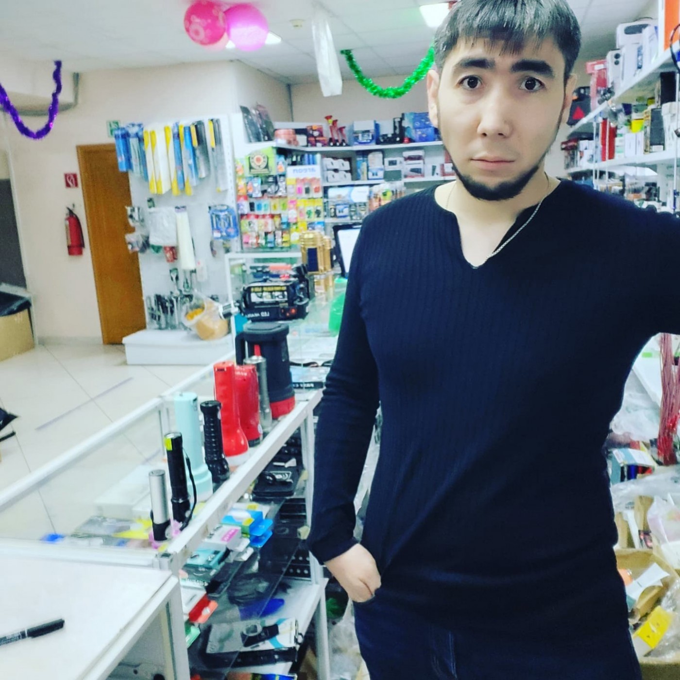 Знакомство. Фото. Нажмите, чтобы увеличить