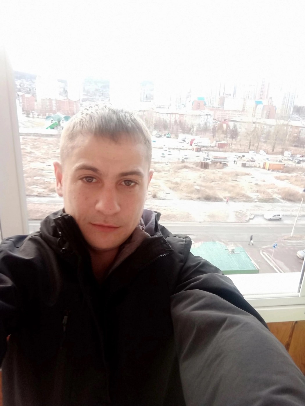 Знакомство. Фото. Нажмите, чтобы увеличить