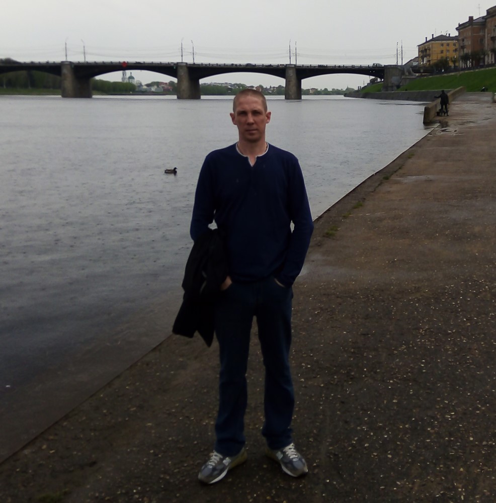 Знакомство. Фото. Нажмите, чтобы увеличить