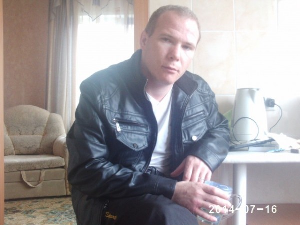 Знакомство. Фото. Нажмите, чтобы увеличить