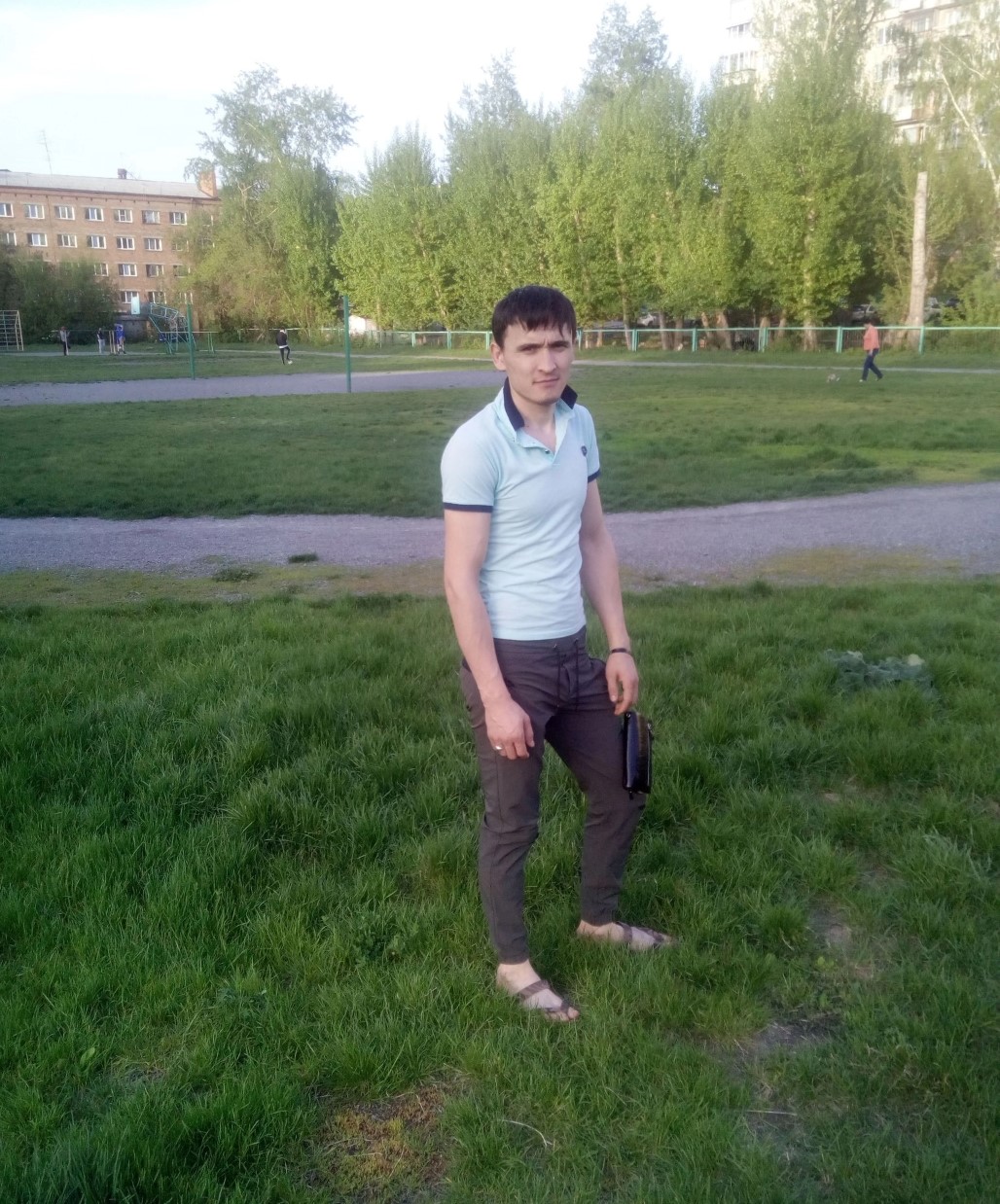 Знакомство. Фото. Нажмите, чтобы увеличить