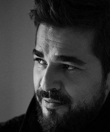 Знакомство. Фото. Нажмите, чтобы увеличить