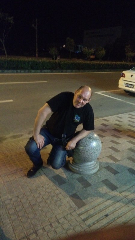 Знакомство. Фото. Нажмите, чтобы увеличить