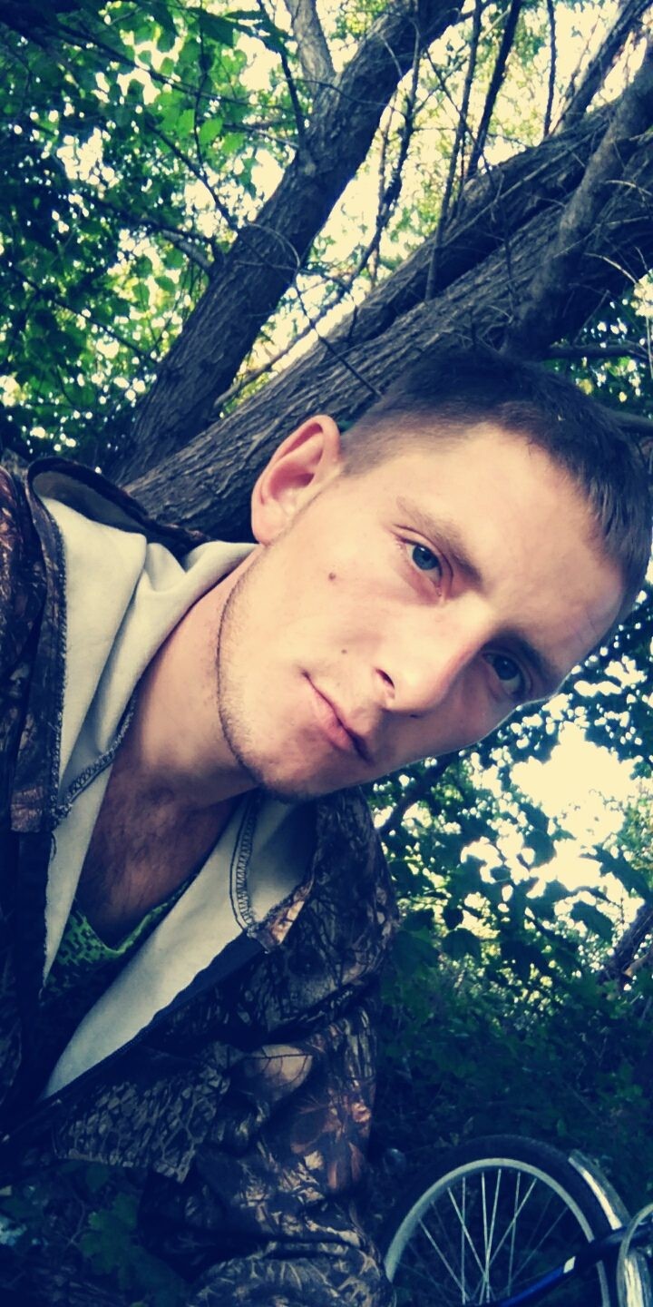 Знакомство. Фото. Нажмите, чтобы увеличить