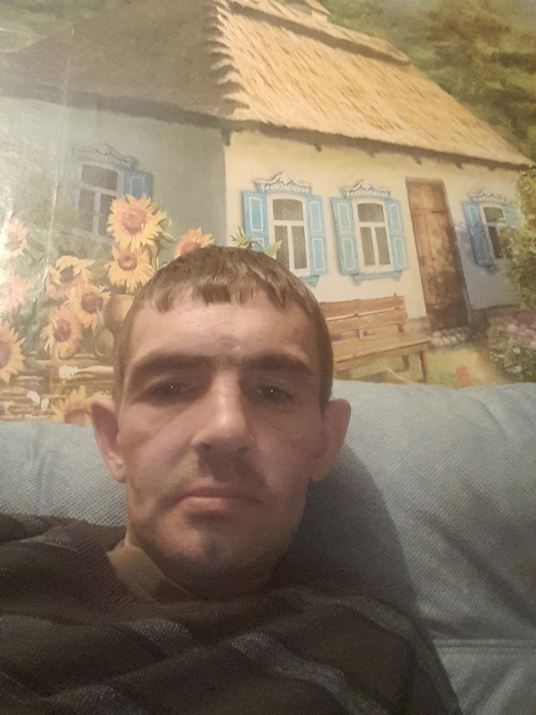 Знакомство. Фото. Нажмите, чтобы увеличить