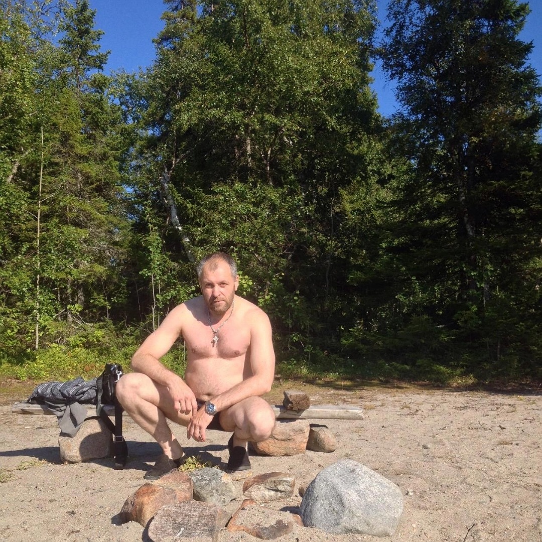 Знакомство. Фото. Нажмите, чтобы увеличить